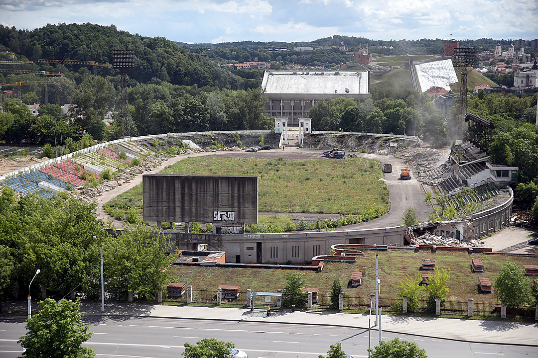 http://img.lrytas.lt/show_foto/?f=4&s=19&id=2180077