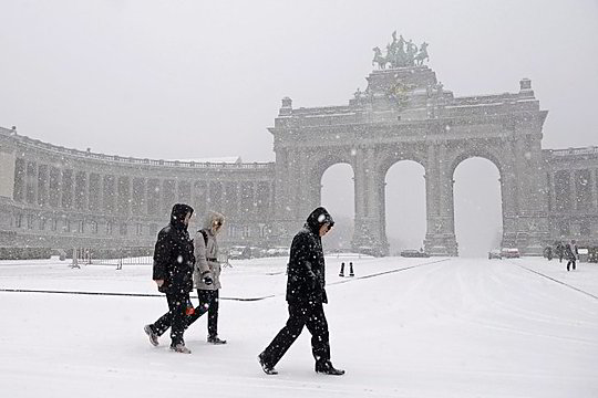 Ypač sudėtinga situacija buvo Belgijos sostinėje Briuselyje. Ypač sudėtinga situacija buvo Belgijos sostinėje Briuselyje.