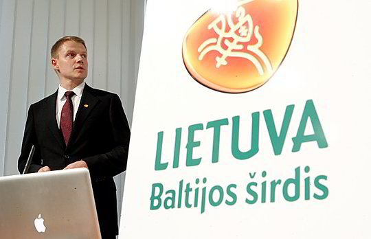 M.Jovaiša sako, kad šalį galima populiarinti ir be politikų palaiminimo. M.Jovaiša sako, kad šalį galima populiarinti ir be politikų palaiminimo.